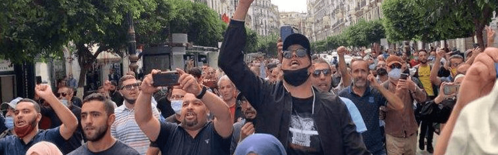 تجمعات ومسيرات بالجزائر إحياء لذكرى أحداث 5 أكتوبر