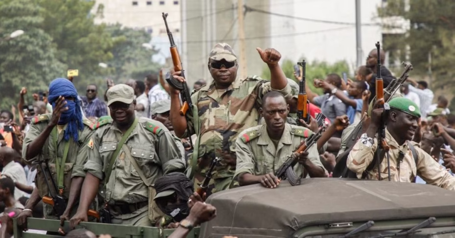 رئيس حزب مالي يتهم العسكر بتدمير مسار المصالحة مع الجزائر