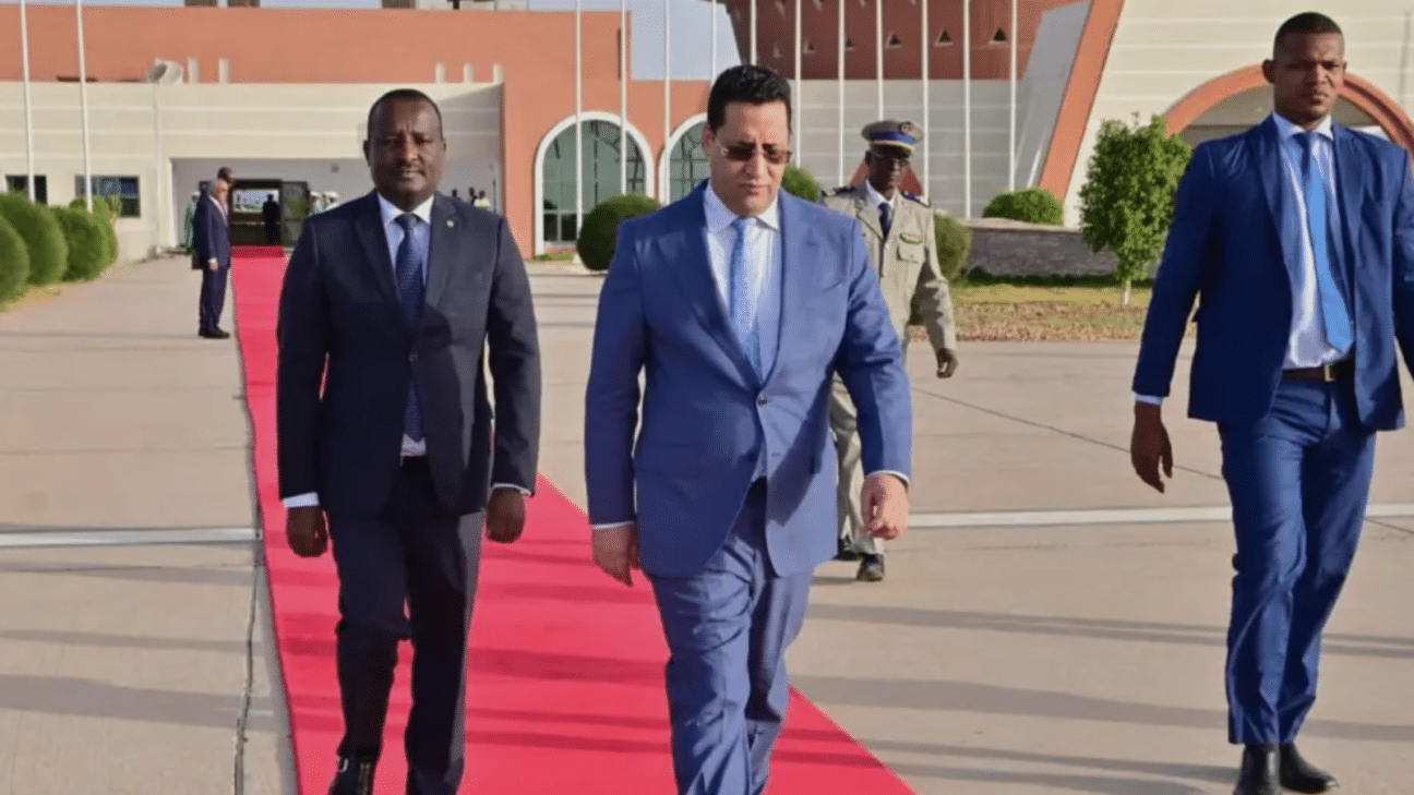 الوزير الأول الموريتاني يغادر نواكشوط